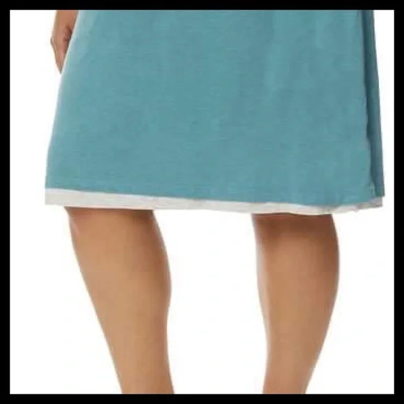 32 DEGREES Cool Reversible Dress
Teal & Light Grey - Picture 6 of 9